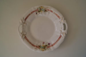 Waldenburg - Altwasser dish with red and black band, leaves and blackberries