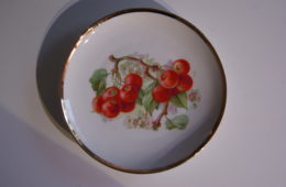 Waldenburg - Altwasser plate with cherries 1929