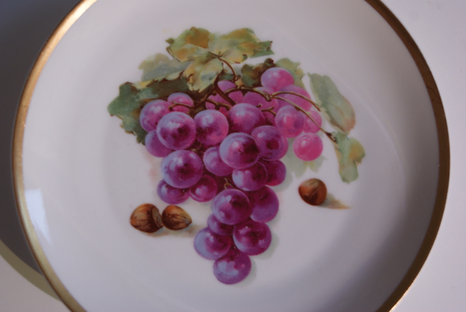 Waldenburg - Altwasser plate with pears and raisins 1929 - 1930