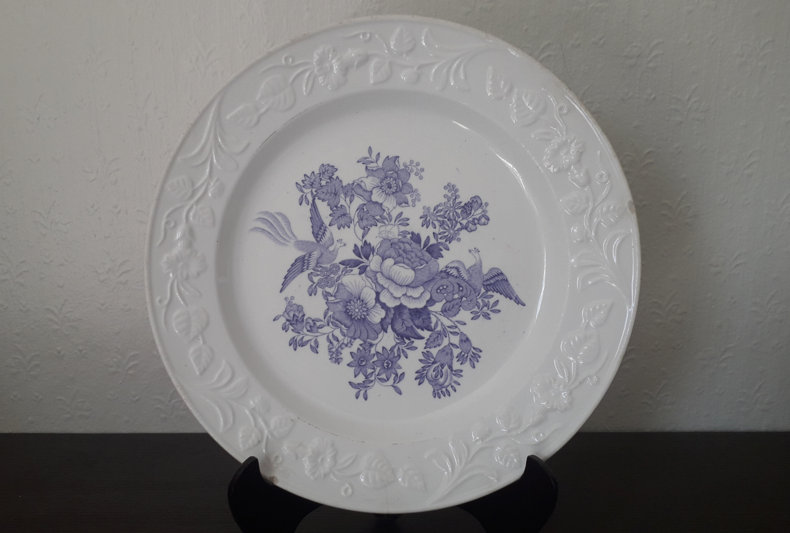 Egersund plate with relief with blue flowers and pheasant