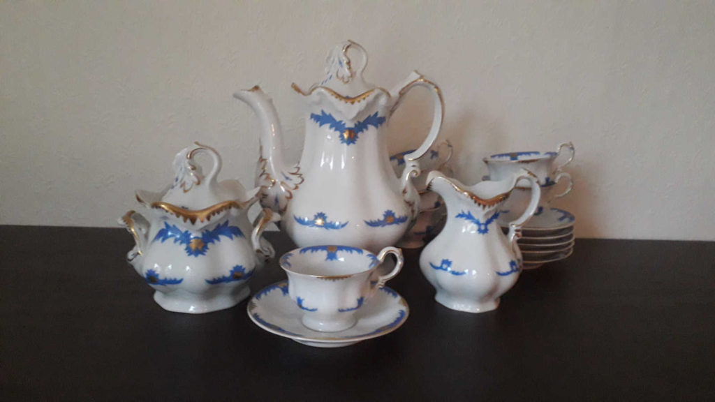 Waldenburg - Altwasser pot, sugar bowl, jug, cups and saucers with blue decor