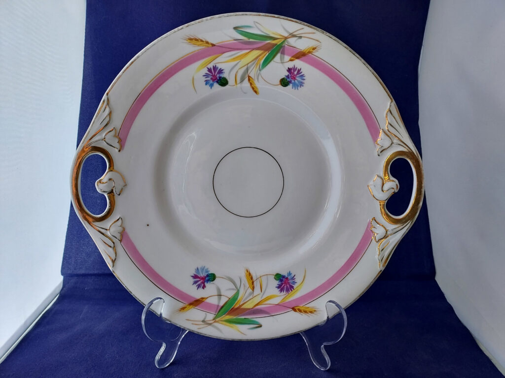 Waldenburg – Altwasser dish with blue flowers pink band and ears of grain